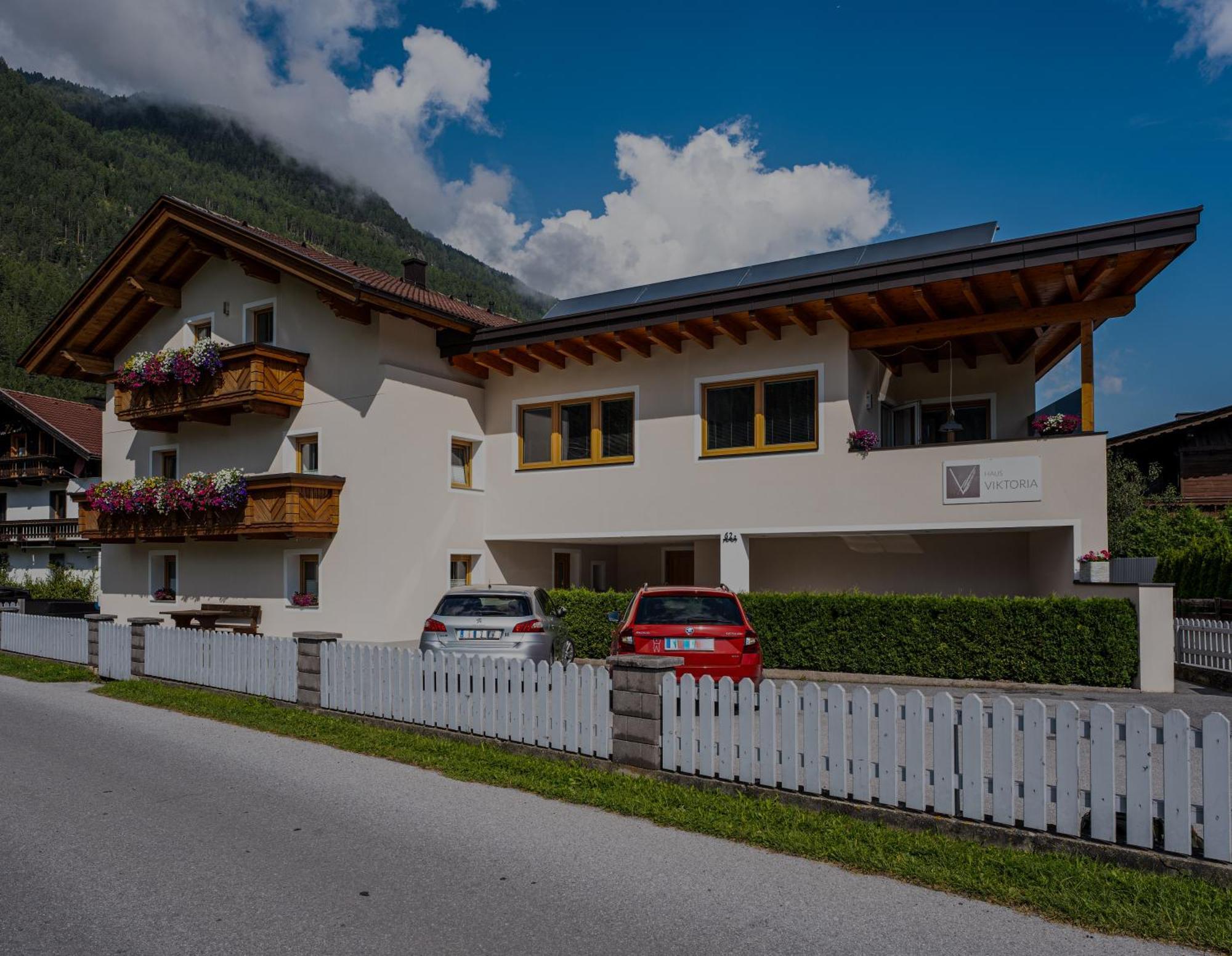Апартаменты Haus Viktoria Лангенфельд Экстерьер фото