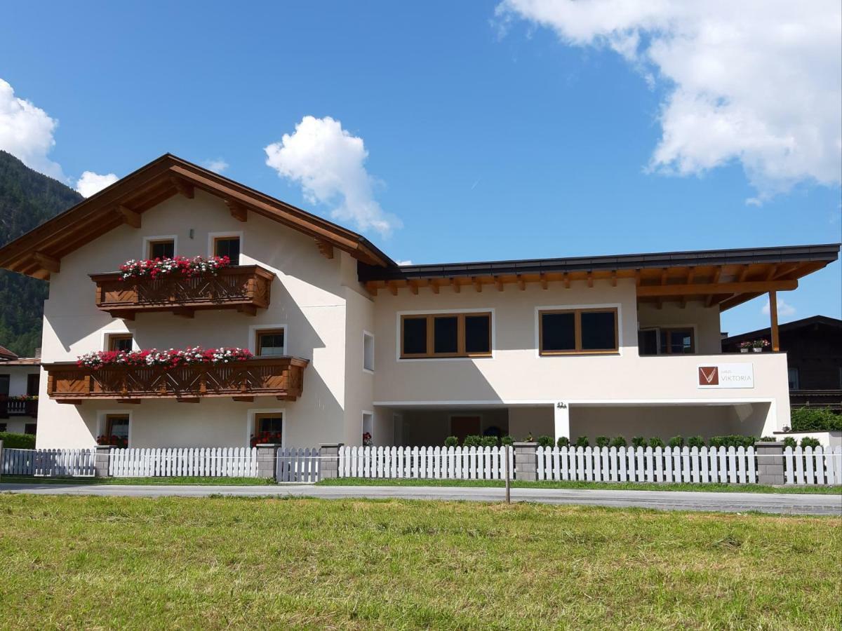 Апартаменты Haus Viktoria Лангенфельд Экстерьер фото